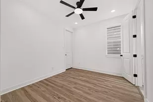 7719 Bowen St, Houston, TX 77051 - Photo 31