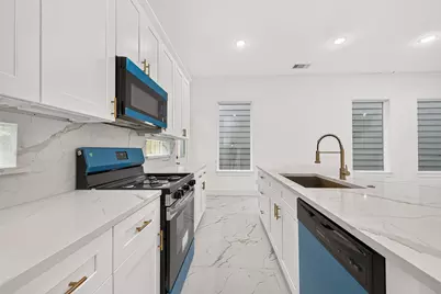 7719 Bowen Street, Houston, TX 77051 - Photo 19