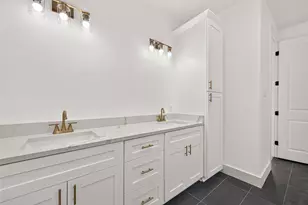 7719 Bowen St, Houston, TX 77051 - Photo 43