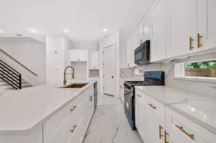 7719 Bowen St, Houston, TX 77051 - Photo 13