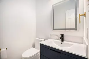 3811 Misty Falls Ln, Friendswood, TX 77546 - Photo 5