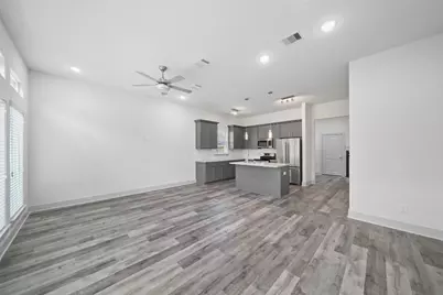 7242 Saint Augustine Street #B, Houston, TX 77021 - Photo 9