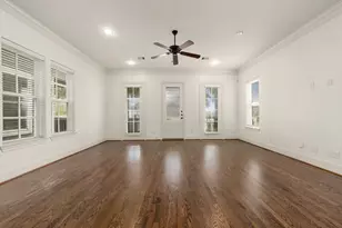 8720 Kempwood Dr, Houston, TX 77080 - Photo 3