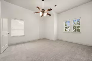8720 Kempwood Dr, Houston, TX 77080 - Photo 21