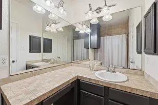 15420 Queen Elizabeth Ct, Montgomery, TX 77316 - Photo 33