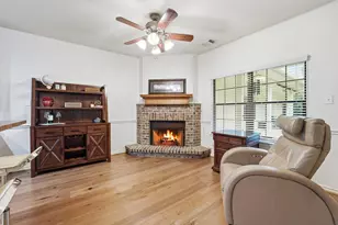 15420 Queen Elizabeth Ct, Montgomery, TX 77316 - Photo 27