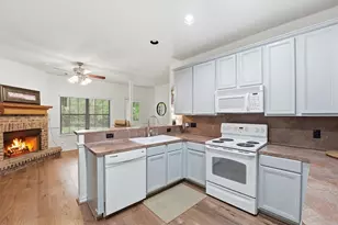 15420 Queen Elizabeth Ct, Montgomery, TX 77316 - Photo 29