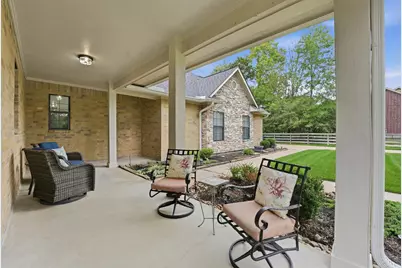 15420 Queen Elizabeth Court, Montgomery, TX 77316 - Photo 3