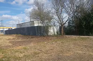 000 W Orem Dr, Houston, TX 77085 - Photo 7