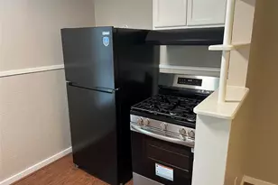 220 Stiles St, Houston, TX 77011 - Photo 13