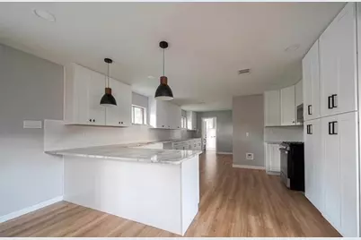 4800 Country Club View, Baytown, TX 77521 - Photo 11