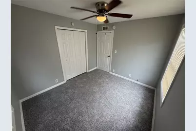 5715 Lakefield Drive, Houston, TX 77033 - Photo 17