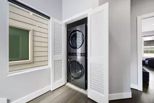 3012 Markle Dr, Houston, TX 77003 - Photo 11