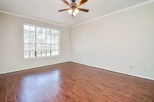 2255 Braeswood Park Dr, Houston, TX 77030 - Photo 7