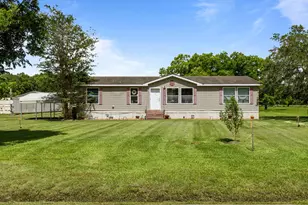 468 Co Rd 545, Alvin, TX 77511 - Photo 1
