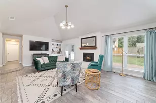 15118 Stillcreek Dr, Houston, TX 77070 - Photo 11