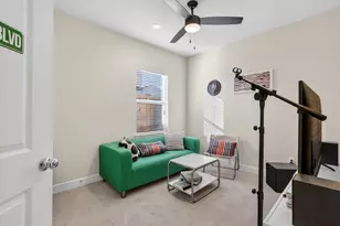 2317 Warhol Wy, Houston, TX 77091 - Photo 7