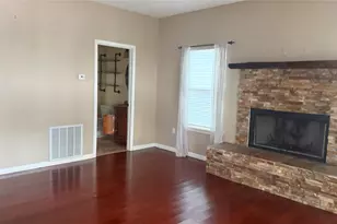 565 Sherwood Forest Dr, Ivanhoe, TX 75979 - Photo 5