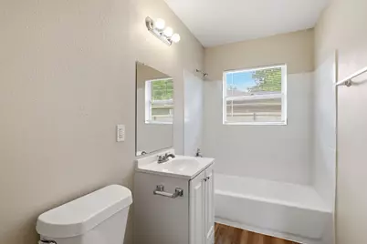 9242 Forest View Street, Houston, TX 77078 - Photo 29