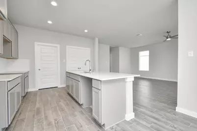 5831 Madison Trail Drive, Richmond, TX 77469 - Photo 7