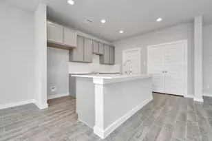 5831 Madison Trl Dr, Richmond, TX 77469 - Photo 9