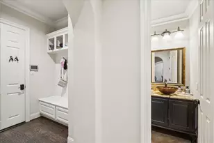 22 N Player Manor Cir, The Woodlands, TX 77382 - Photo 15