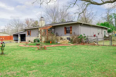 406 S Owensville Street, Franklin, TX 77856 - Photo 5