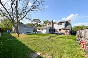 12403 Huntington Field Dr, Houston, TX 77099 - Photo 11