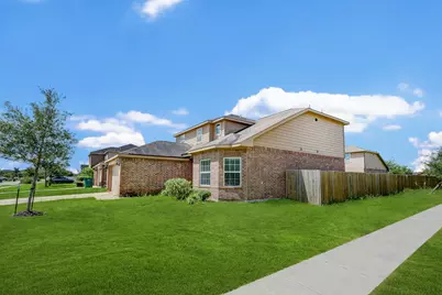 9402 Gold Mountain Drive, Rosharon, TX 77583 - Photo 3