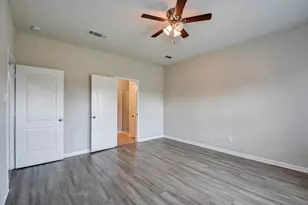 9402 Gold Mountain Dr, Rosharon, TX 77583 - Photo 23