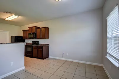 9402 Gold Mountain Drive, Rosharon, TX 77583 - Photo 11