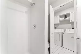9130 Vogue Ln, Houston, TX 77080 - Photo 15