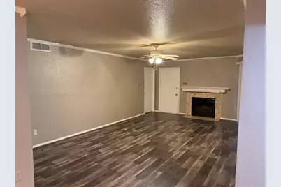 9797 Leawood Boulevard #1101, Houston, TX 77099 - Photo 1