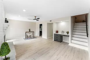 9425 Fondren Rd, Houston, TX 77074 - Photo 15