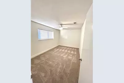 10819 Sagerock Drive, Houston, TX 77089 - Photo 9