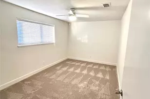 10819 Sagerock Dr, Houston, TX 77089 - Photo 9