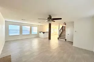 10819 Sagerock Dr, Houston, TX 77089 - Photo 11