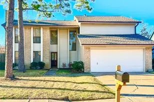 10819 Sagerock Dr, Houston, TX 77089 - Photo 3