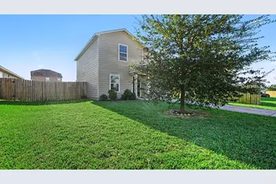 6026 Coral Cove Road, Baytown, TX 77523 - Photo 3