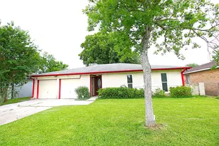 16907 David Glen Dr, Friendswood, TX 77546 - Photo 1