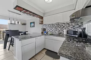 8211 Katy Fwy, Houston, TX 77024 - Photo 5