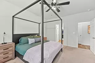 2340 N Amber Ruse Ct, Conroe, TX 77304 - Photo 23