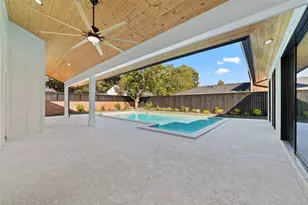 9414 Endicott Ln, Houston, TX 77096 - Photo 41