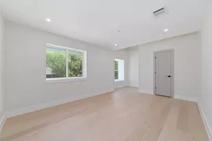 9414 Endicott Ln, Houston, TX 77096 - Photo 27