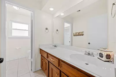 11922 Cypresswood Drive, Houston, TX 77070 - Photo 21