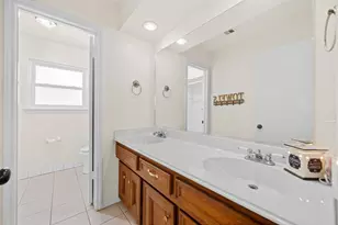 11922 Cypresswood Dr, Houston, TX 77070 - Photo 21