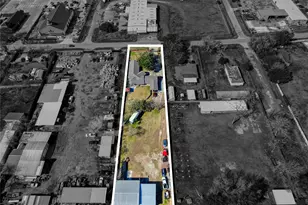 13117 Player St, Houston, TX 77045 - Photo 35