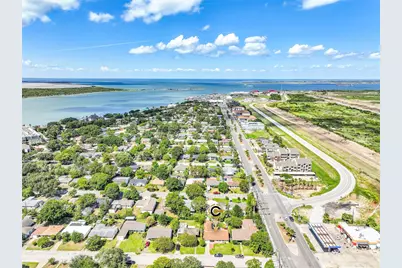 104 Bonita Avenue, Galveston, TX 77550 - Photo 47