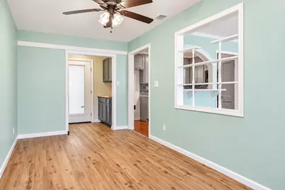 104 Bonita Avenue, Galveston, TX 77550 - Photo 41