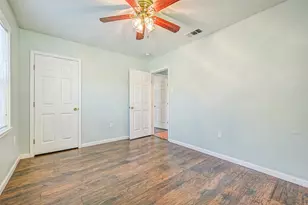 104 Bonita Ave, Galveston, TX 77550 - Photo 27